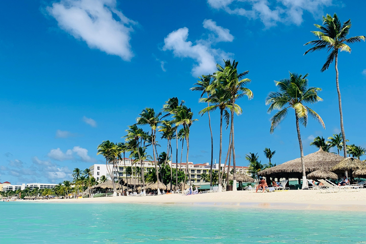 Vliegtijd Miami vanuit Suriname